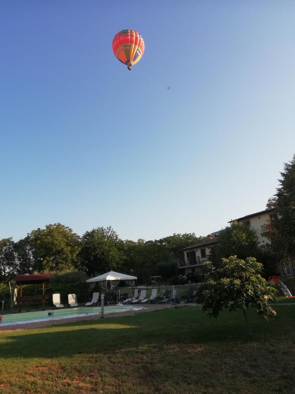 La Sorgente Del Subasio Apartments อัสซิซี ภายนอก รูปภาพ